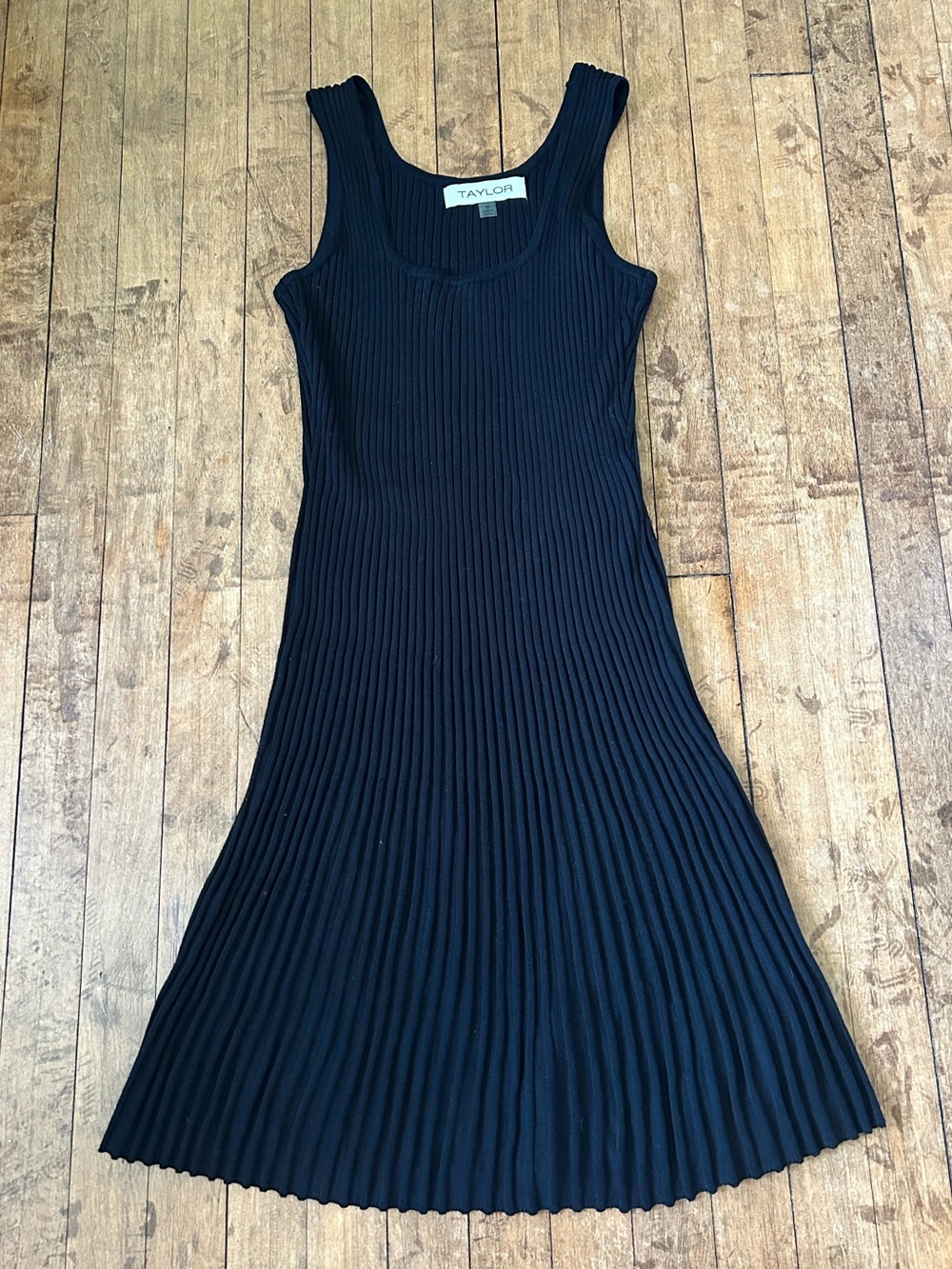 Taylor Ribbed Knit Fit And Flare Classic Little Black Dress Y2K Sz Medium EUC!